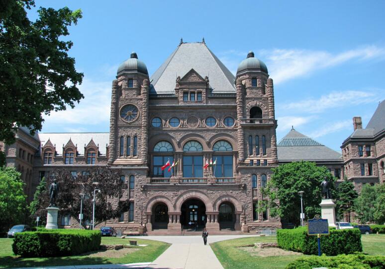 景点3:安大略省议会大厦 legislative assembly of ontario