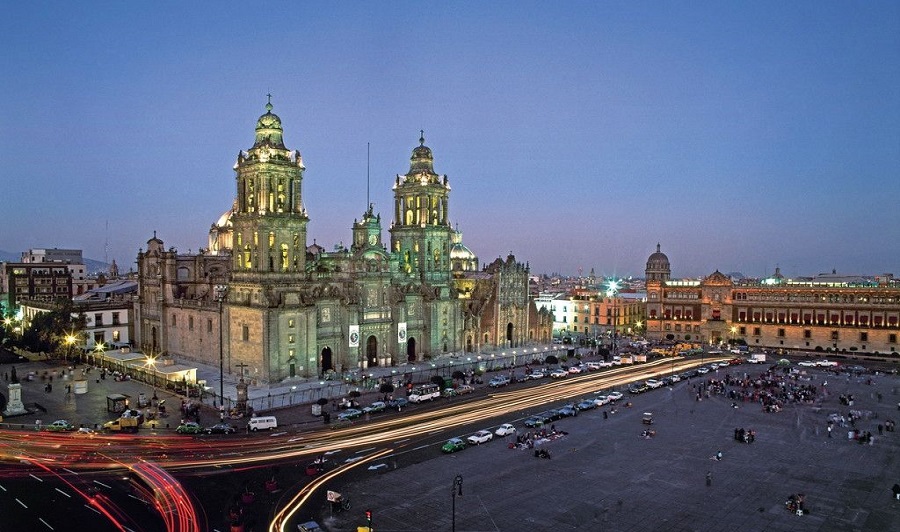墨西哥城宪法广场