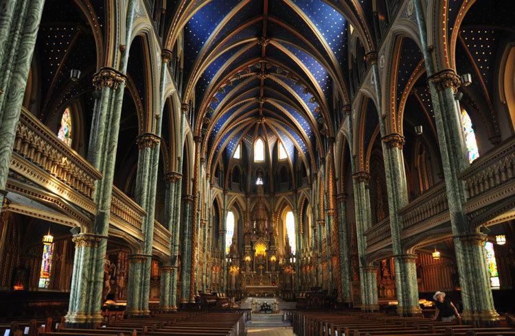 渥太华旅游景点-渥太华圣母院