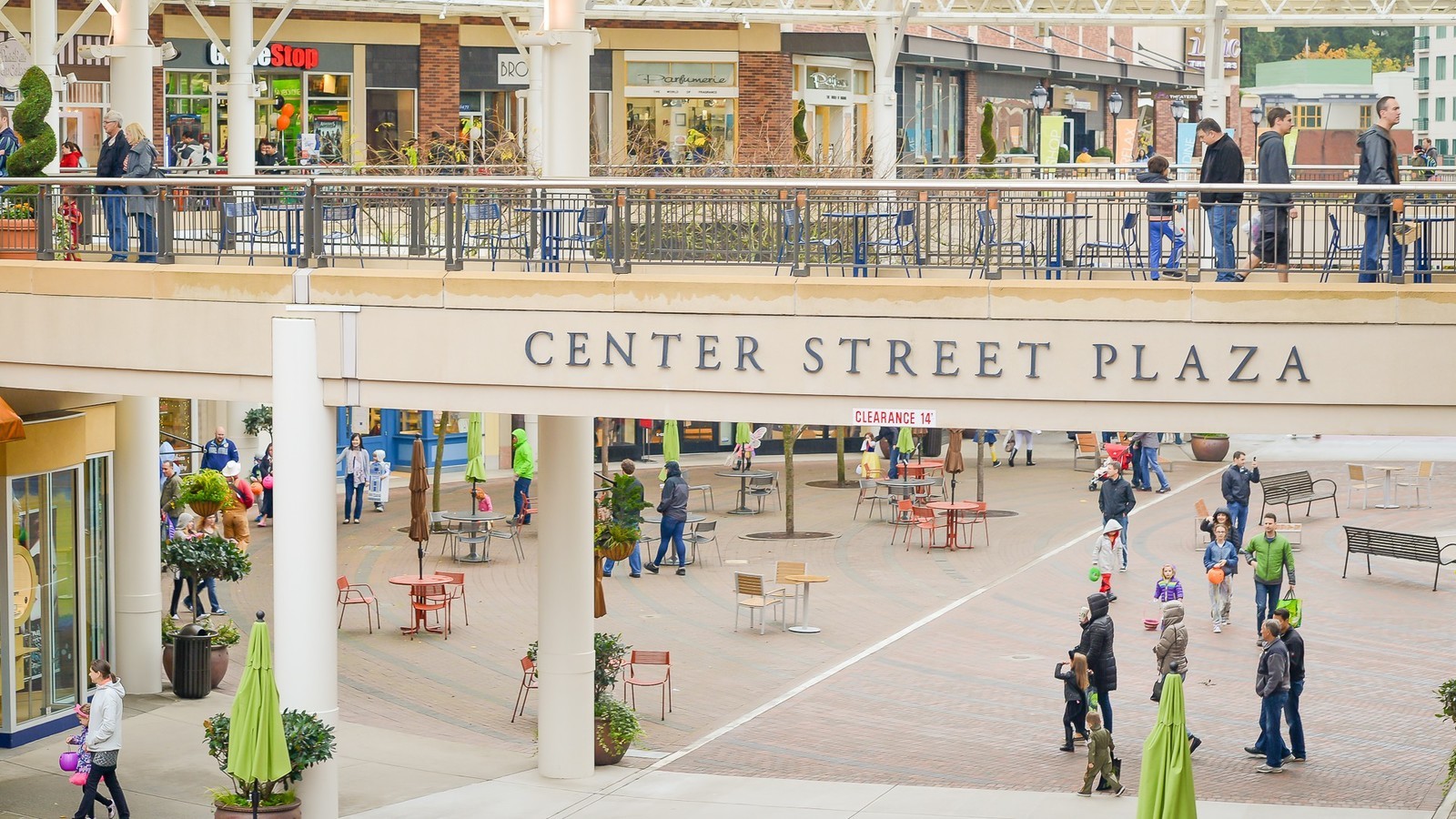 西雅图购物中心推荐-Redmond Town Center