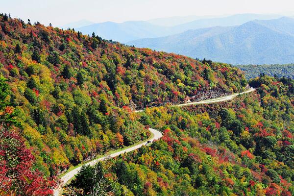 美国蓝岭公路自驾游攻略