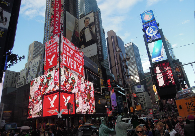 美国圣诞节去哪里旅游-纽约时代广场